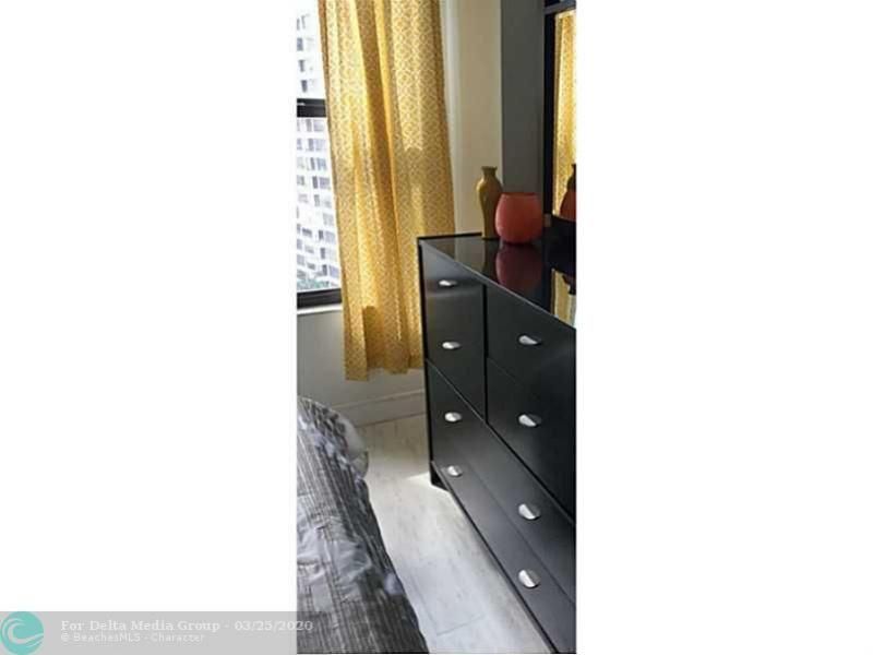 2500 Parkview Dr, Unit 1519, Hallandale Beach, FL 33009 Photo