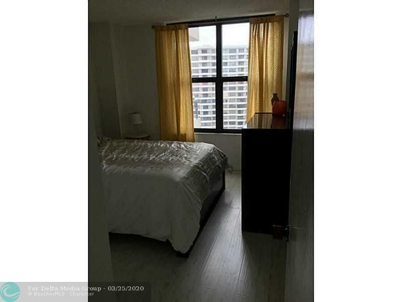 2500 Parkview Dr, Unit 1519, Hallandale Beach, FL 33009 Photo