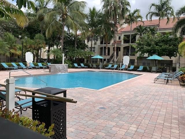 5880 W Sample Road, Unit 105, Coral Springs, FL 33067 Photo