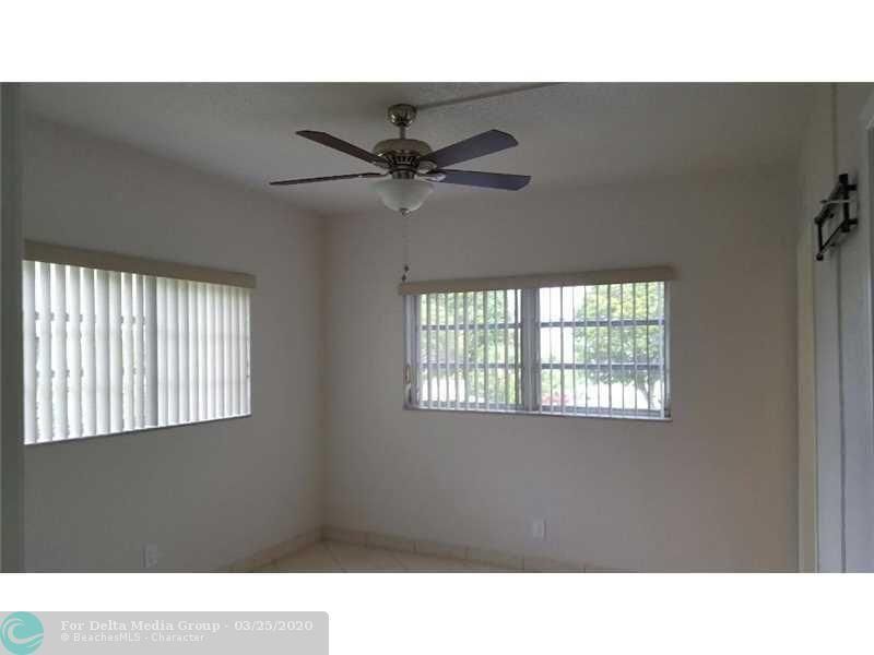 5800 Margate Boulevard, Unit 725, Margate, FL 33063 Photo