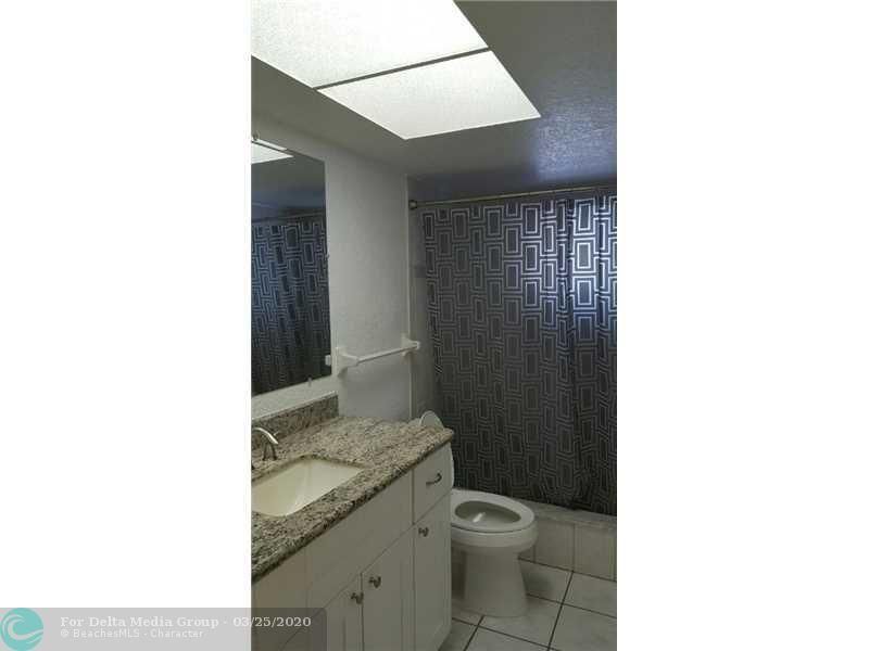 5800 Margate Boulevard, Unit 725, Margate, FL 33063 Photo