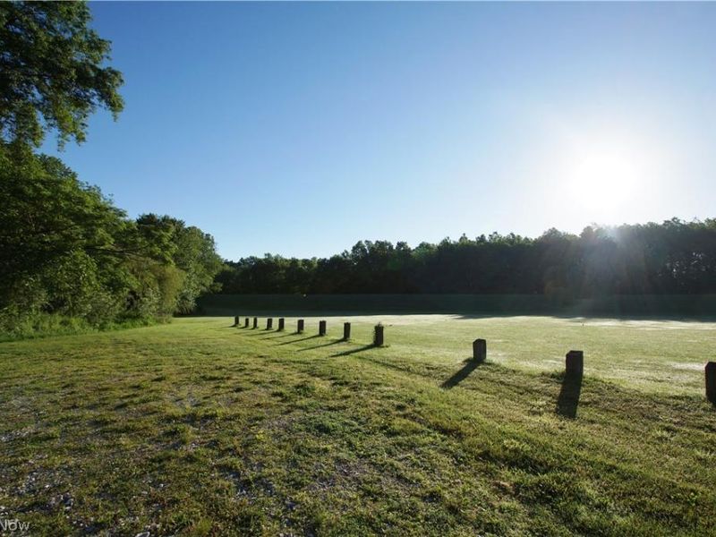 474 E Main Street, Brewster, OH 44613 Photo 17