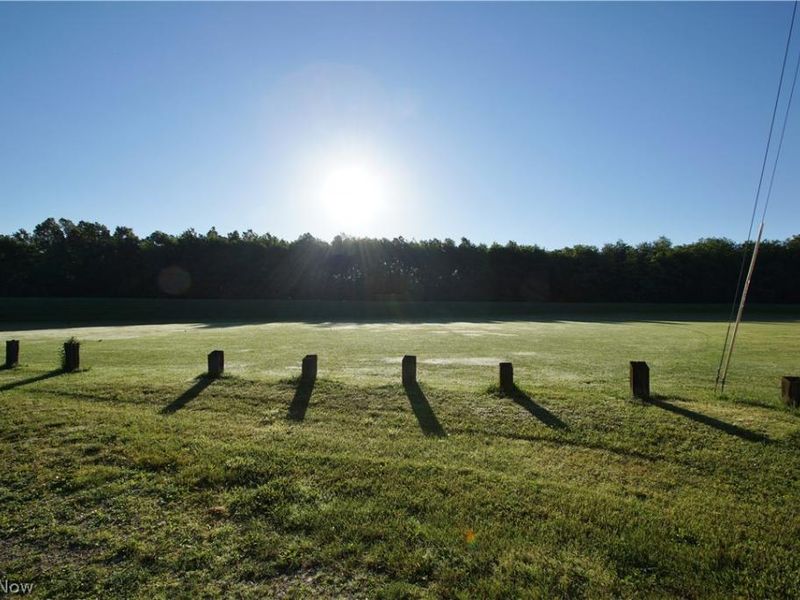 474 E Main Street, Brewster, OH 44613 Photo 2