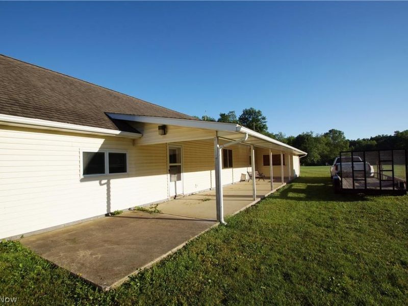 474 E Main Street, Brewster, OH 44613 Photo 4