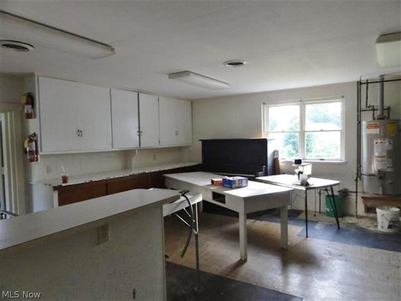 474 E Main Street, Brewster, OH 44613 Photo 6