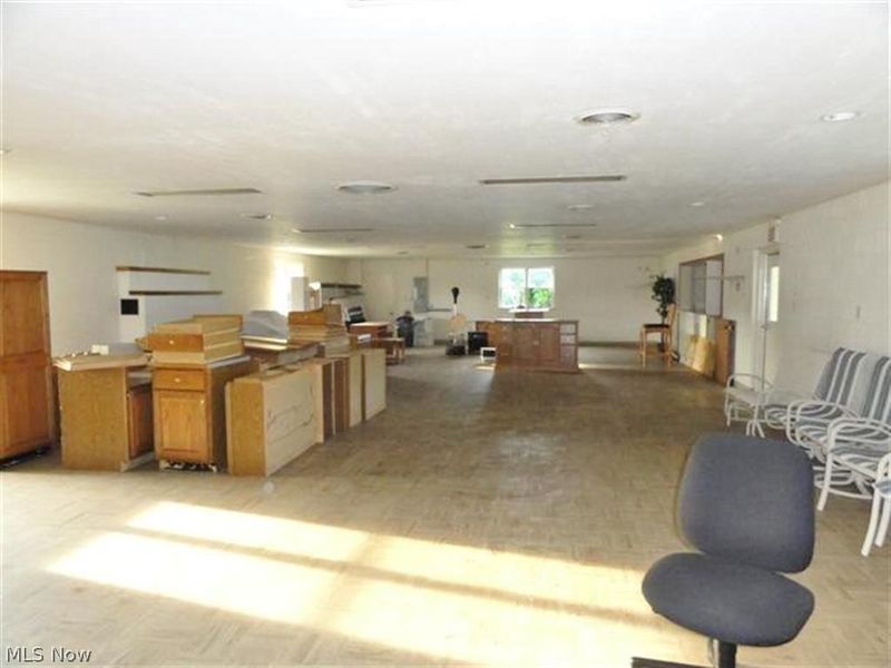 474 E Main Street, Brewster, OH 44613 Photo 8