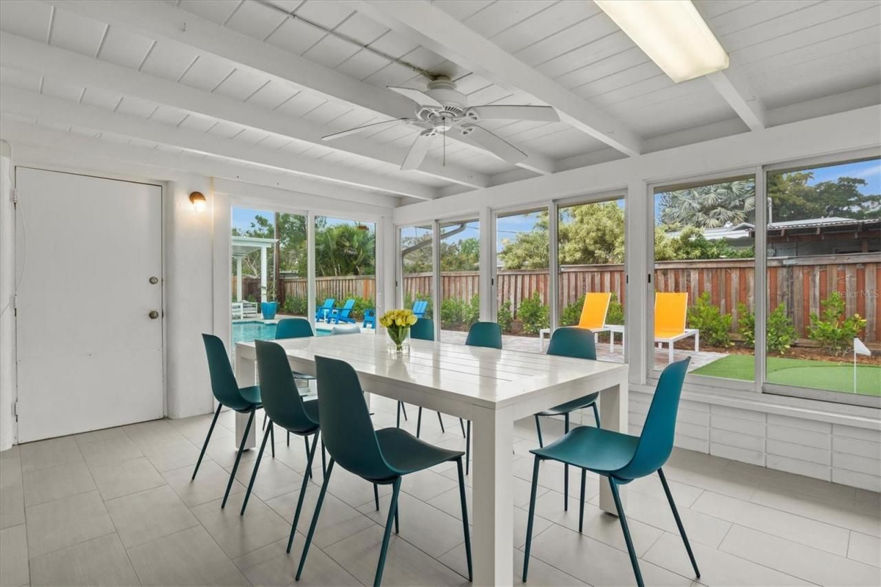 2473 Davis Boulevard, Sarasota, FL 34237 Photo