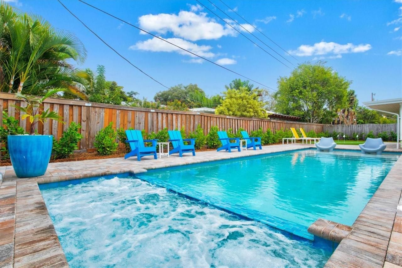 2473 Davis Boulevard, Sarasota, FL 34237 Photo