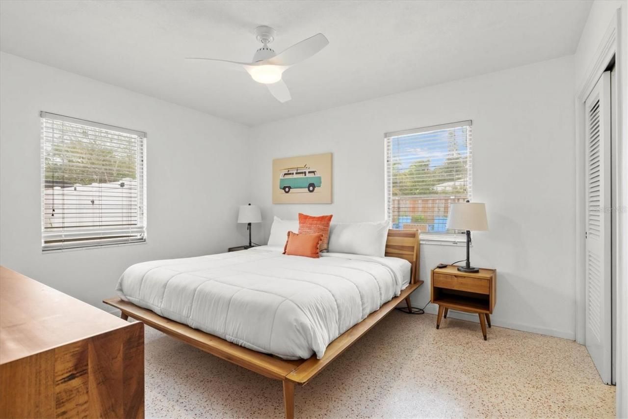 2473 Davis Boulevard, Sarasota, FL 34237 Photo