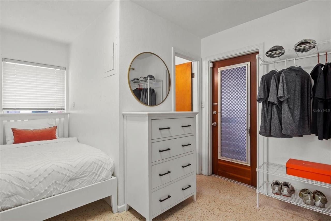 2473 Davis Boulevard, Sarasota, FL 34237 Photo