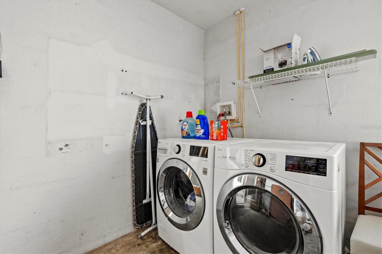 2473 Davis Boulevard, Sarasota, FL 34237 Photo