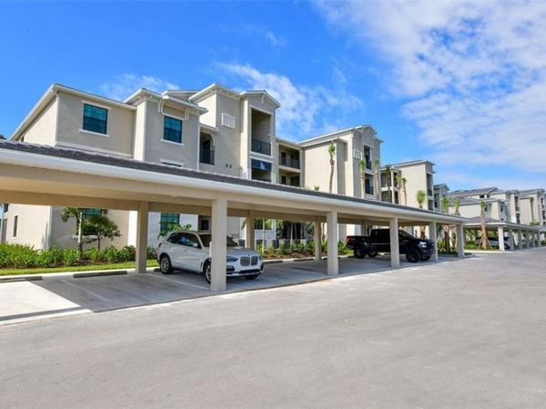 17520 GAWTHROP DRIVE, Unit 203, LAKEWOOD RANCH, FL 34211