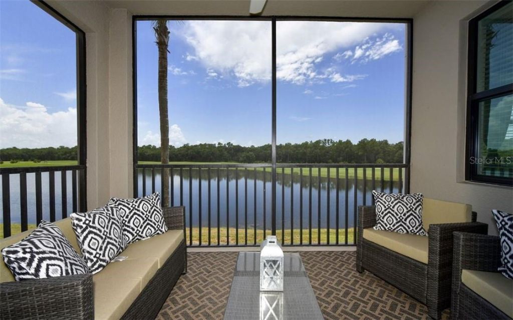 17520 Gawthrop Drive, Unit 203, Lakewood Ranch, FL 34211 Photo