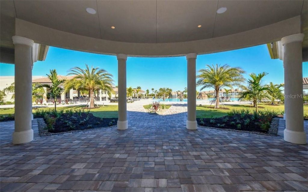 17520 Gawthrop Drive, Unit 203, Lakewood Ranch, FL 34211 Photo