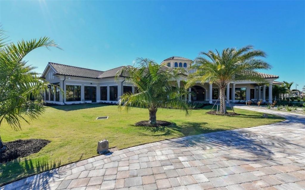 17520 Gawthrop Drive, Unit 203, Lakewood Ranch, FL 34211 Photo