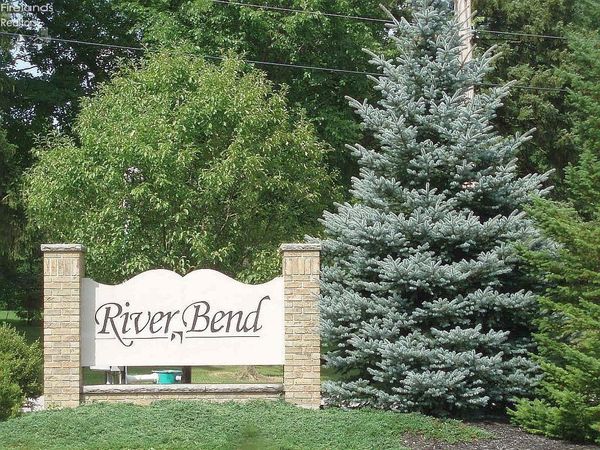 27 Deer Run, Wakeman, OH 44889