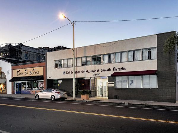 738 E Main Street, Ventura, CA 93001