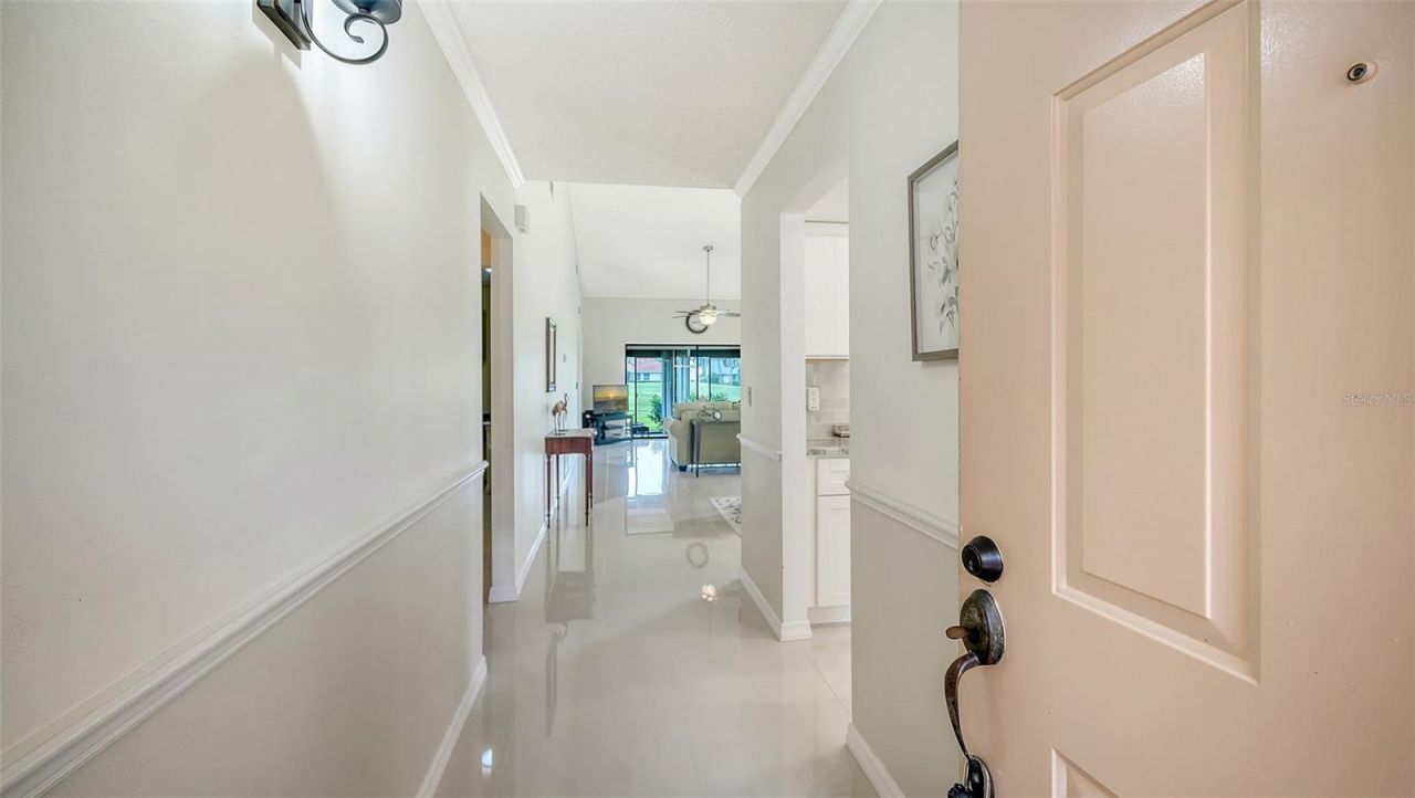 6281 Timberlake Drive, Unit H6, Sarasota, FL 34243 Photo