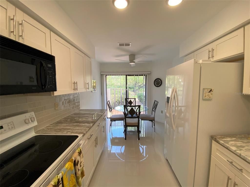 6281 Timberlake Drive, Unit H6, Sarasota, FL 34243 Photo