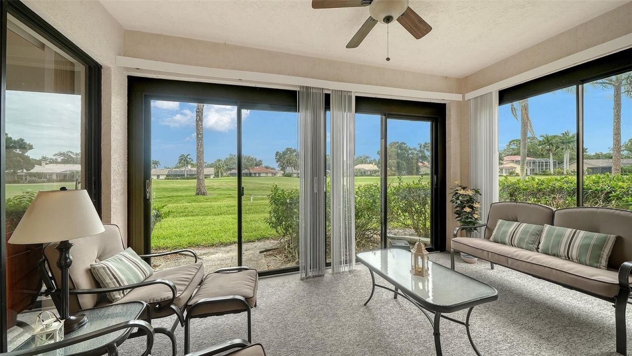 6281 Timberlake Drive, Unit H6, Sarasota, FL 34243 Photo