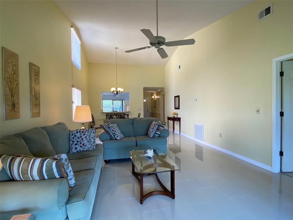 6281 Timberlake Drive, Unit H6, Sarasota, FL 34243 Photo