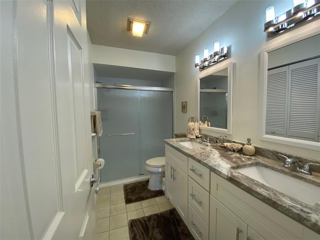 6281 Timberlake Drive, Unit H6, Sarasota, FL 34243 Photo