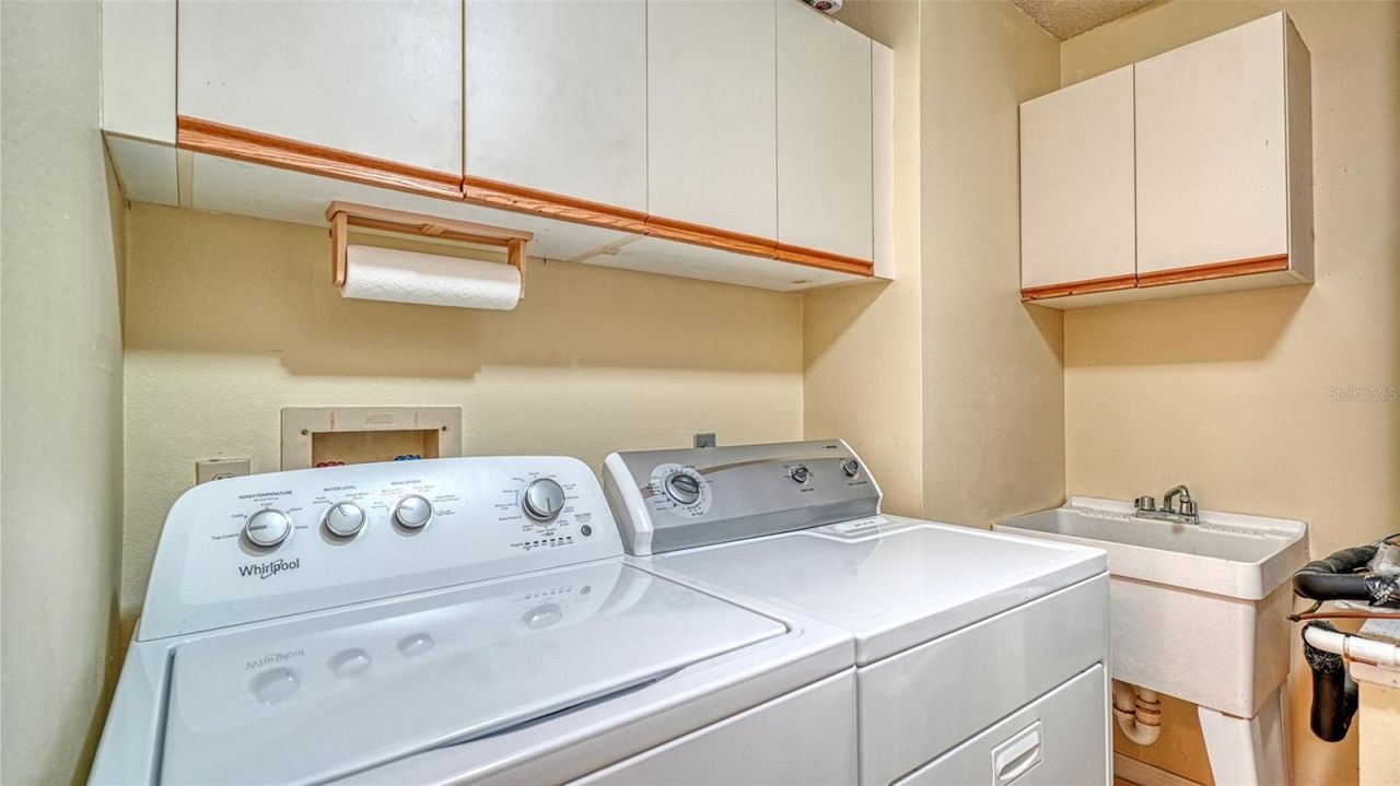 6281 Timberlake Drive, Unit H6, Sarasota, FL 34243 Photo