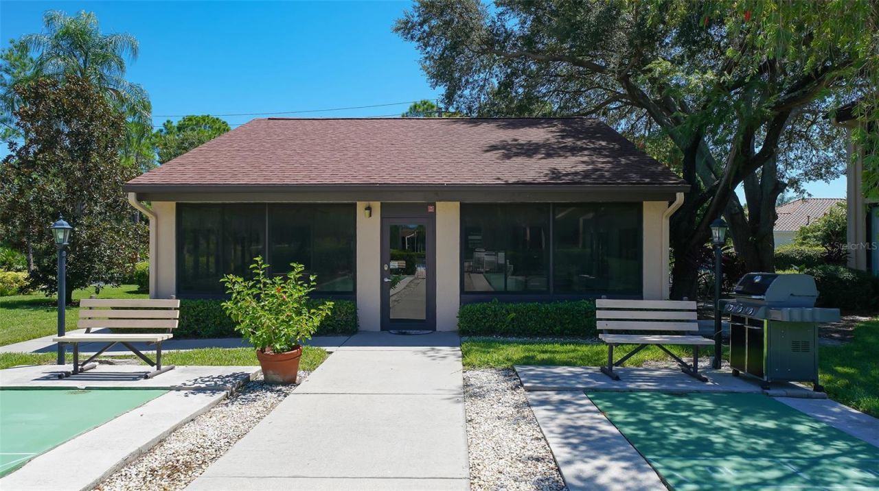 6281 Timberlake Drive, Unit H6, Sarasota, FL 34243 Photo
