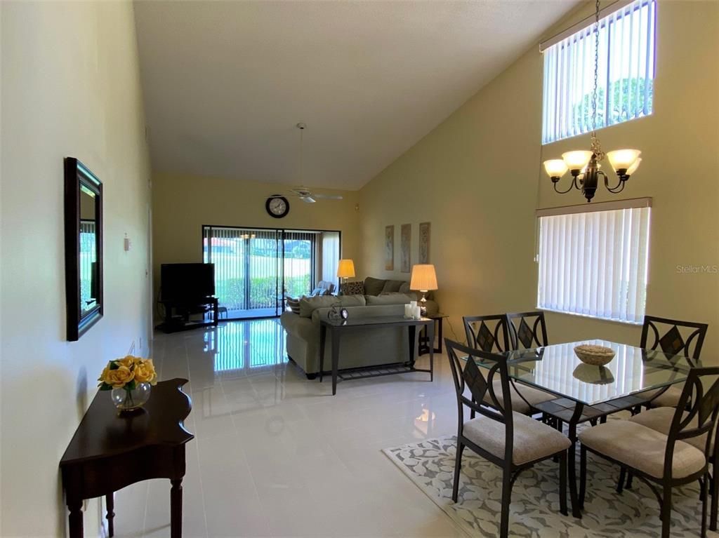 6281 Timberlake Drive, Unit H6, Sarasota, FL 34243 Photo