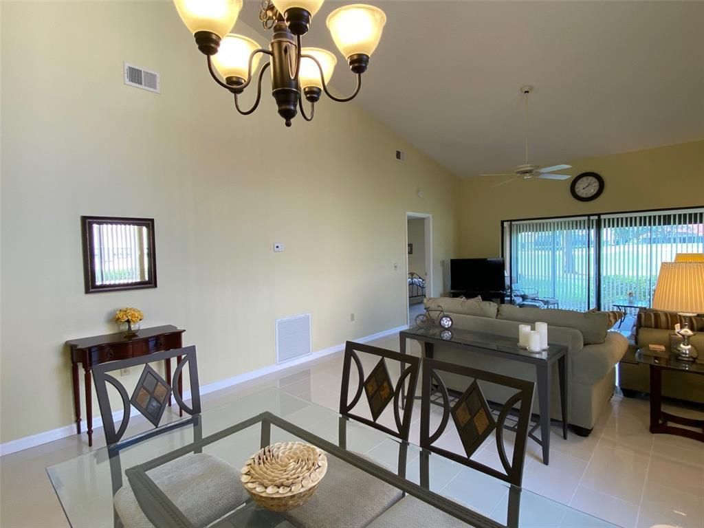 6281 Timberlake Drive, Unit H6, Sarasota, FL 34243 Photo