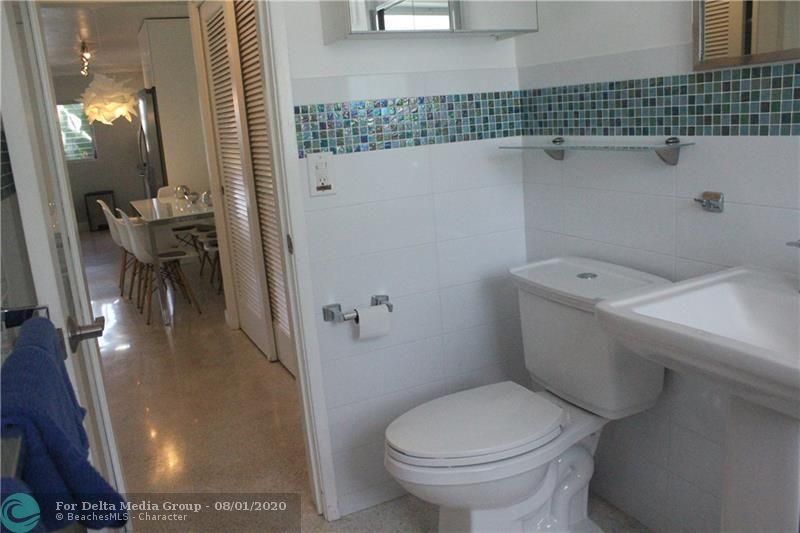 561 Bayshore Drive, Unit 4, Fort Lauderdale, FL 33304 Photo