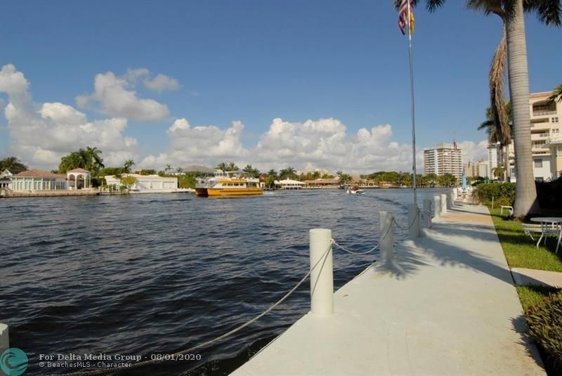 561 Bayshore Drive, Unit 4, Fort Lauderdale, FL 33304 Photo