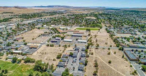 415 Highway 95a, Unit E, Fernley, NV 89408 Photo
