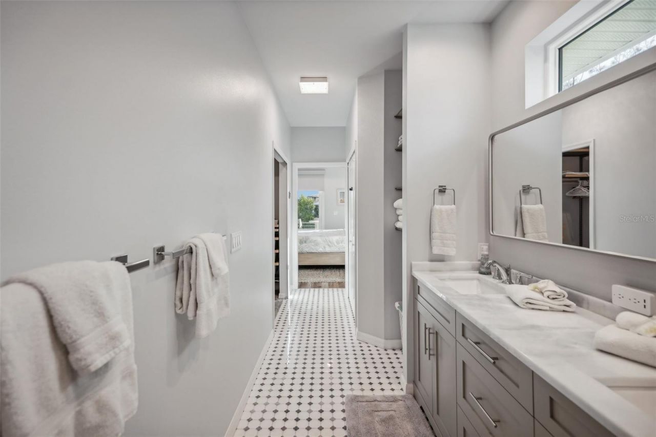 501 Channel Lane, Longboat Key, FL 34228 Photo