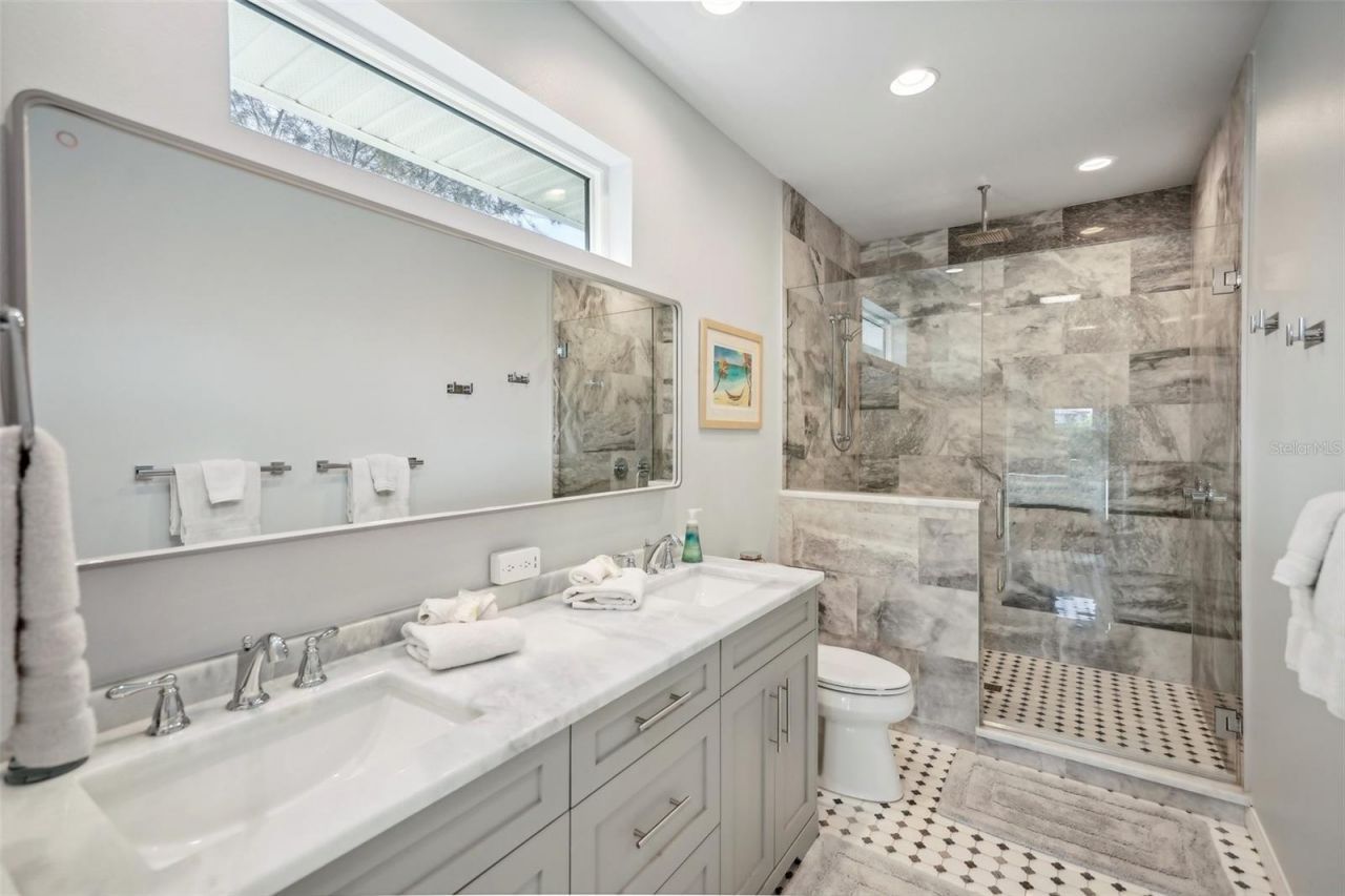 501 Channel Lane, Longboat Key, FL 34228 Photo