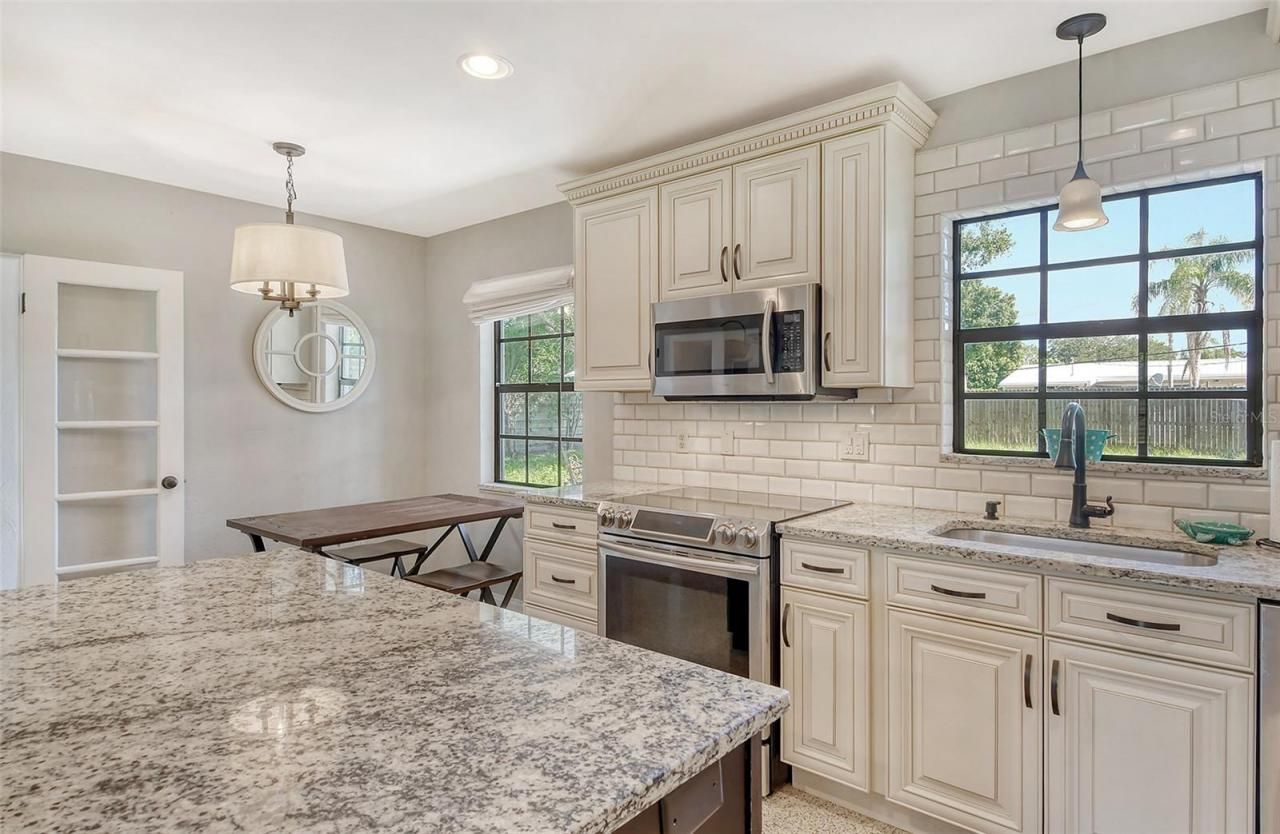 2309 Lynn Street, Sarasota, FL 34231 Photo