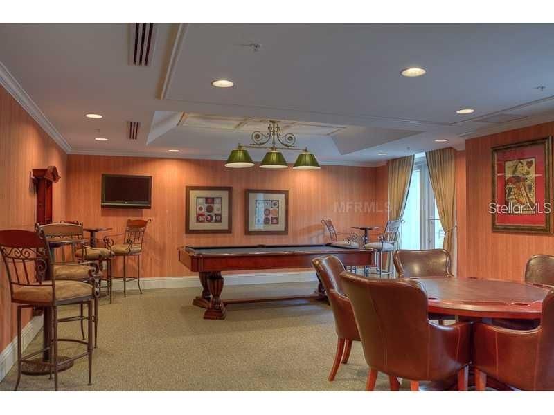 800 N. Tamiami Trail, Unit 303, Sarasota, FL 34236 Photo