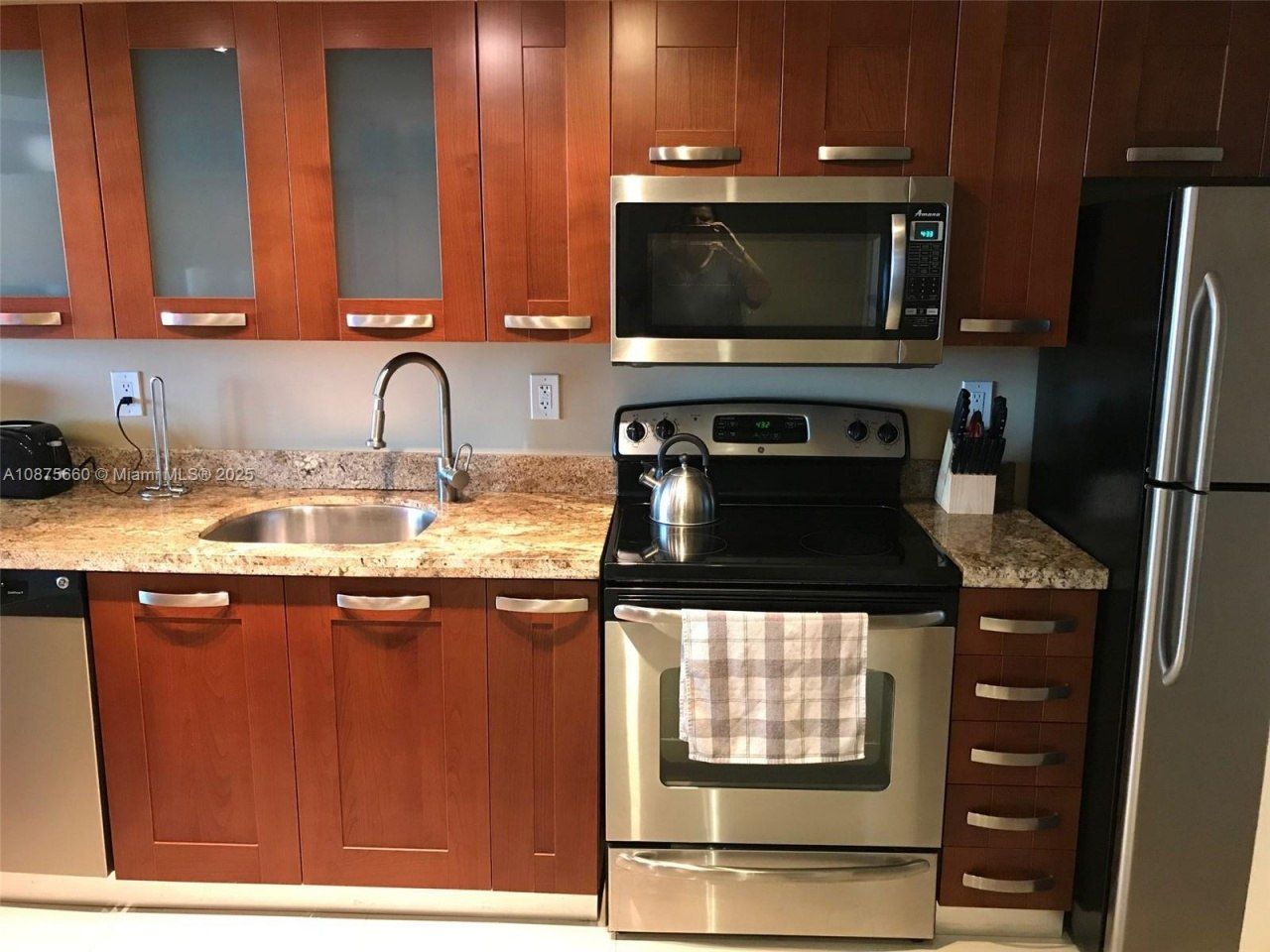 100 Lincoln Rd, Unit 1226, Miami Beach, FL 33139 Photo