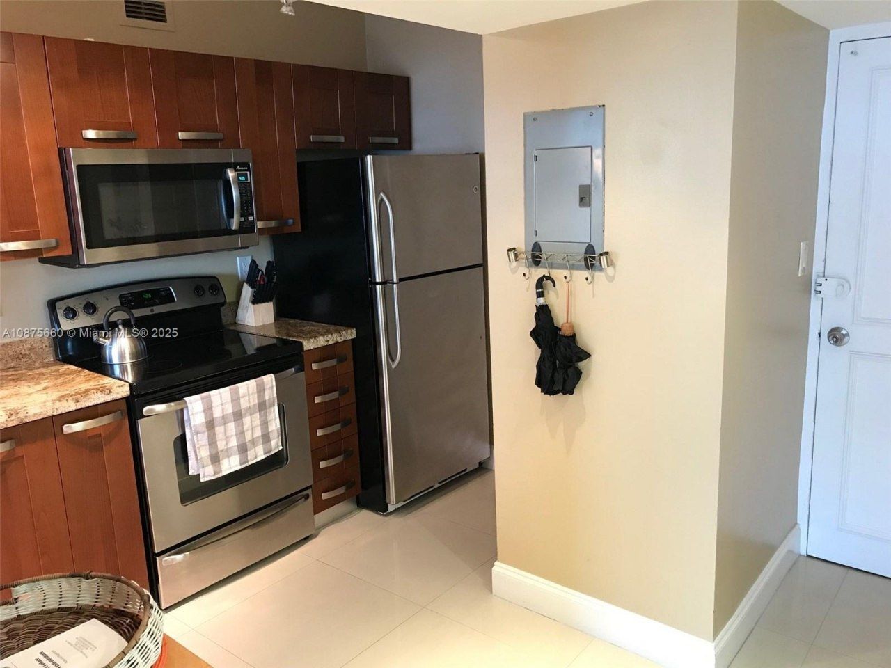 100 Lincoln Rd, Unit 1226, Miami Beach, FL 33139 Photo