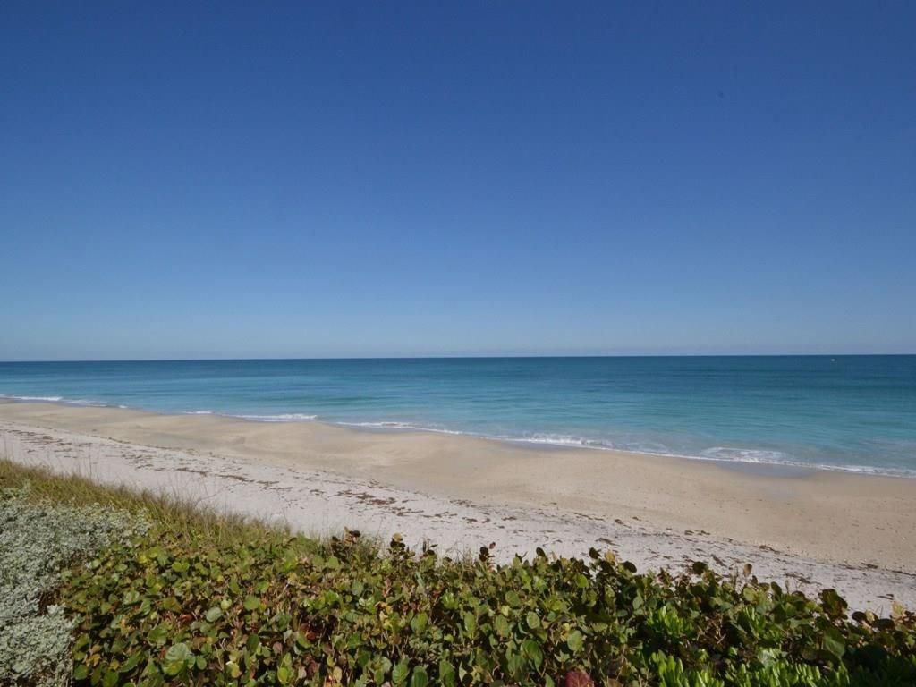 1315 E Winding Oaks Circle, Unit 902, Vero Beach, FL 32963 Photo