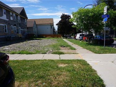 108 York Street, Buffalo, NY 14213