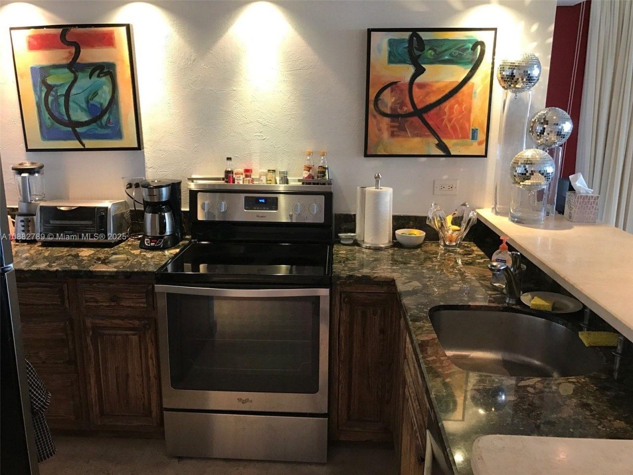 100 Lincoln Rd, Unit 644, Miami Beach, FL 33139 Photo