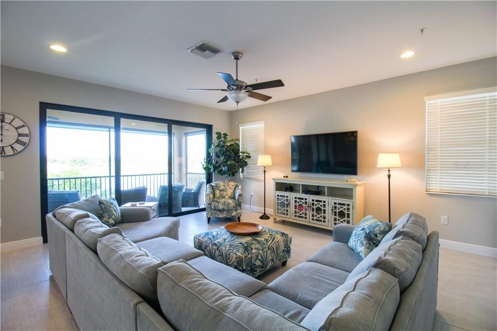 23479 Awabuki Drive, Unit 202, Venice, FL 34293 Photo