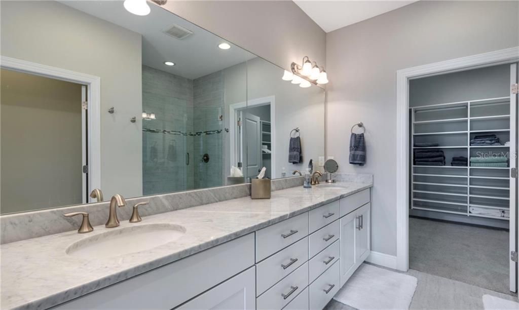 23479 Awabuki Drive, Unit 202, Venice, FL 34293 Photo