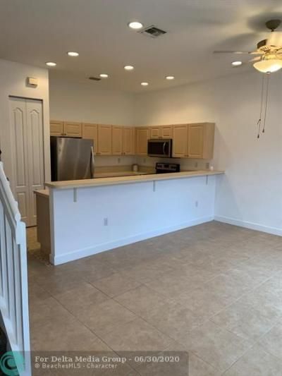 14631 SW 6th Street, Unit 14631, Pembroke Pines, FL 33027 Photo