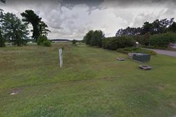 Lot 1 Commerce Center photo 4