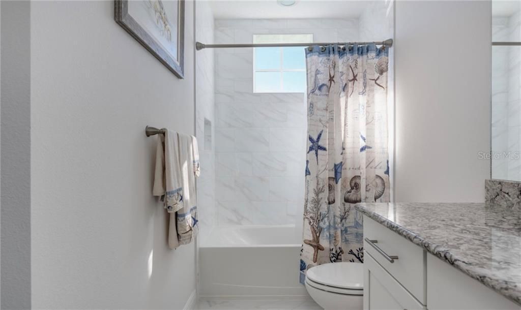 395 Aruba Circle, Unit 203, Bradenton, FL 34209 Photo