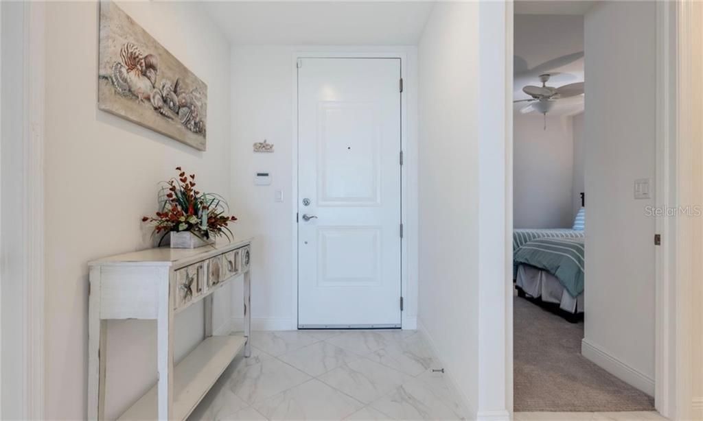 395 Aruba Circle, Unit 203, Bradenton, FL 34209 Photo