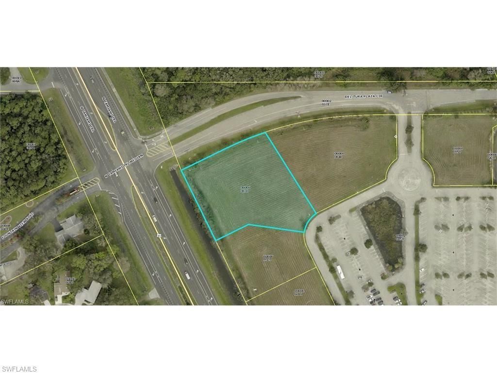 18981 Del Tura Plaza Ln, North Fort Myers, FL 33903 Photo