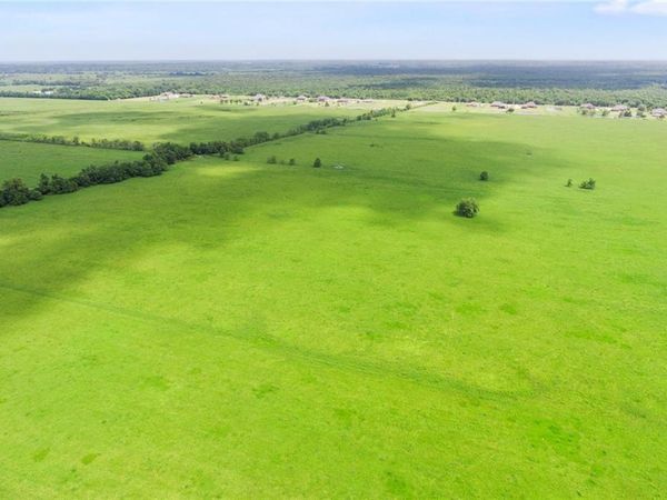 2467 LA 306 Highway, Des Allemands, LA 70030